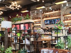 大堂-桉树林A coffee 森林餐厅(三圣乡店)