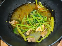 -万记麻辣烫国展总店