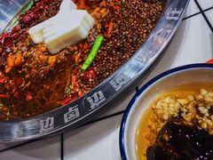 -喜悦小串丹东小黄牛海鲜烧烤大排档(民主广场店)