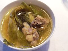霸王花煲老母鸡-山顶顶概念四川菜(黄埔大道店)