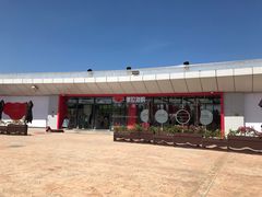 -亚龙湾中心广场