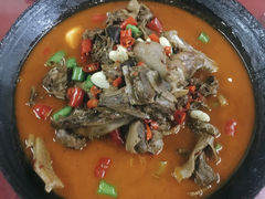 干锅鸭-六弟特色小馆(人民新村店)