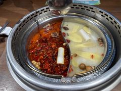 金典鸳鸯锅底-快乐小羊·内蒙牛羊肉火锅(流花中心店)