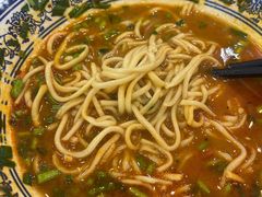 -杨记清芳牛肉拉面(京广路店)