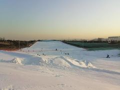 -华彬猛犸滑雪场