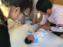 -爱贝佳母婴护理服务中心·月嫂育儿嫂(鲁迅路店)