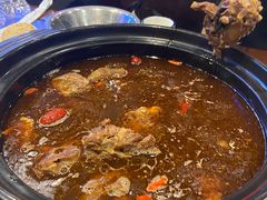 -亿诣蝎府炸酱面羊蝎子火锅(酷车小镇店)