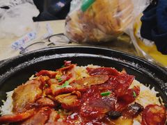 广东腊肠叉烧煲仔饭-煲煲香快餐(南京路店)