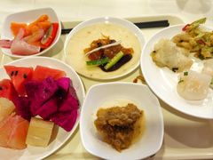 -碧中海汤泉汗蒸酒店