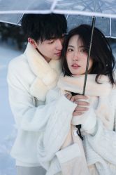 -樱花婚纱摄影