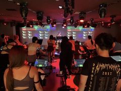 -TANGO LIVEHOUSE动感单车(巴黎春天店)