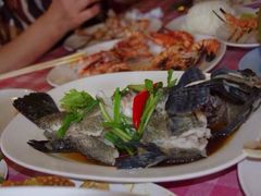 -拉威海鲜市场