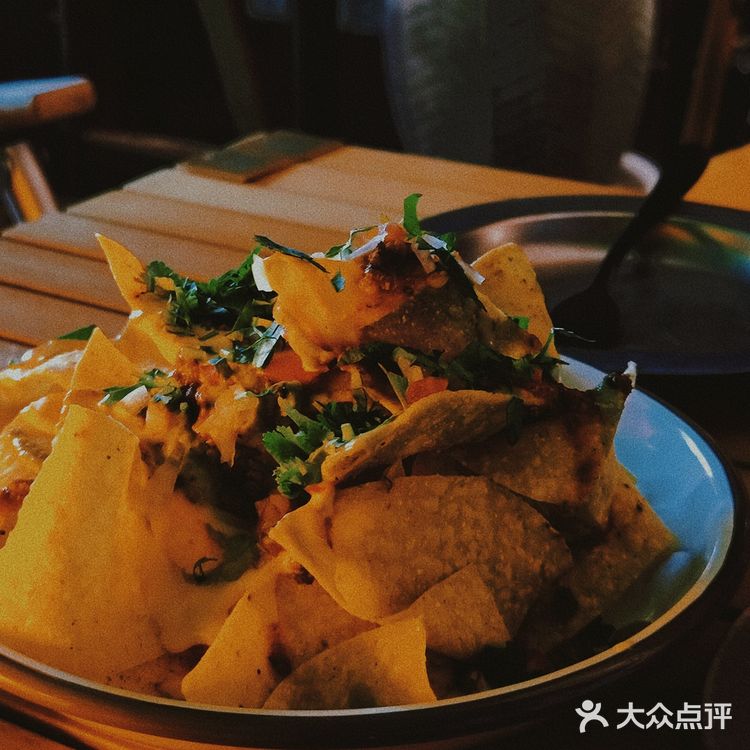 日常咖啡 | 天气舒服户外坐坐🍴