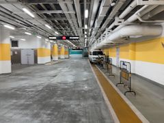 -金融街购物中心停车场