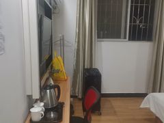 -鑫雅居公寓(广州南站地铁站店)