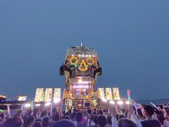 -北戴河碧螺塔海上酒吧公园