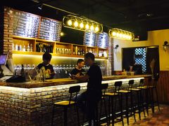 -麦落精酿啤酒餐吧(先农大院店)