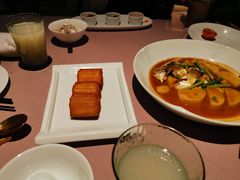 家烧鮸鱼-荣府宴(南阳路店)