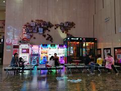 -武汉华夏国际影城(鲁广店)