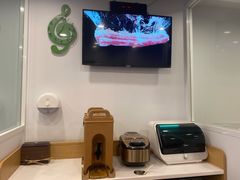 -老乡鸡(亳州路天庆大厦店)