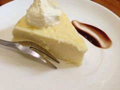 -Rabbit Cafe私房西餐甜点咖啡(栖霞路店)