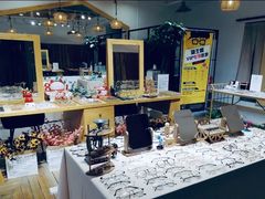 -肆兮眼镜·蔡司·徕卡战略合作店(大坪店)