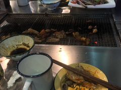 -马路牙子烧烤音乐酒馆(望京店)