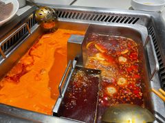 -海底捞火锅鲜切牛肉主题店(长寿路店)