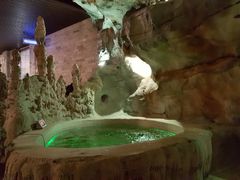 -泉城欧乐堡戏水湾艺术养生温泉