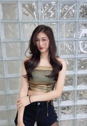 -十六番发型师事务所