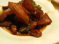 红烧肉夹馒头-桐庐窄溪野鱼馆