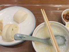 -老四川(T3航站楼F指廊店)