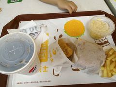-华莱士·全鸡汉堡(五号路店)