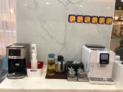 -维乐口腔·埃齐门诊(静安店)