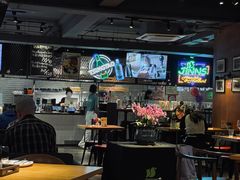 -JINNS锦时 steak&pizza(浸信会礼拜堂旧址店)