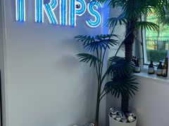 -TRIPS BURGER(大钟寺店)