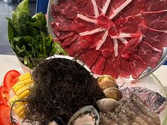 -皇马海口湾海景酒店(万绿园秀英港店)