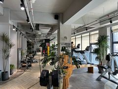 -F+轻食健身赋能空间(中华北路国贸商场店)