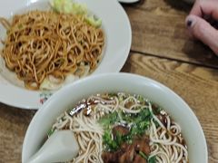 -李先生牛肉面大王(北京站售票厅餐厅)