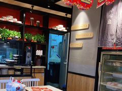 -渝是乎酸菜鱼·川渝小炒(新世界百货望京店)