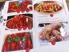 -百味手拨龙虾馆(愚园路店)
