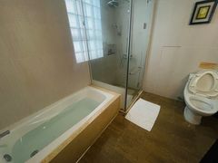 -顺德君豪酒店(佛山容桂渔人码头店)