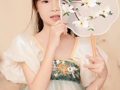 -经典婚纱摄影美学馆·私人定制