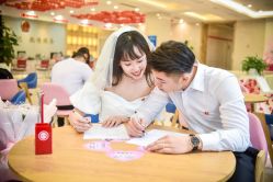 -HY小曼wedding·TOPYOUNG团队