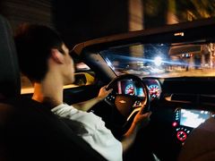 -大世界兄弟租车