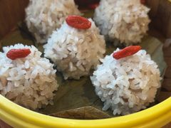 -渝信川菜 · 川味家常菜(财富购物中心店)