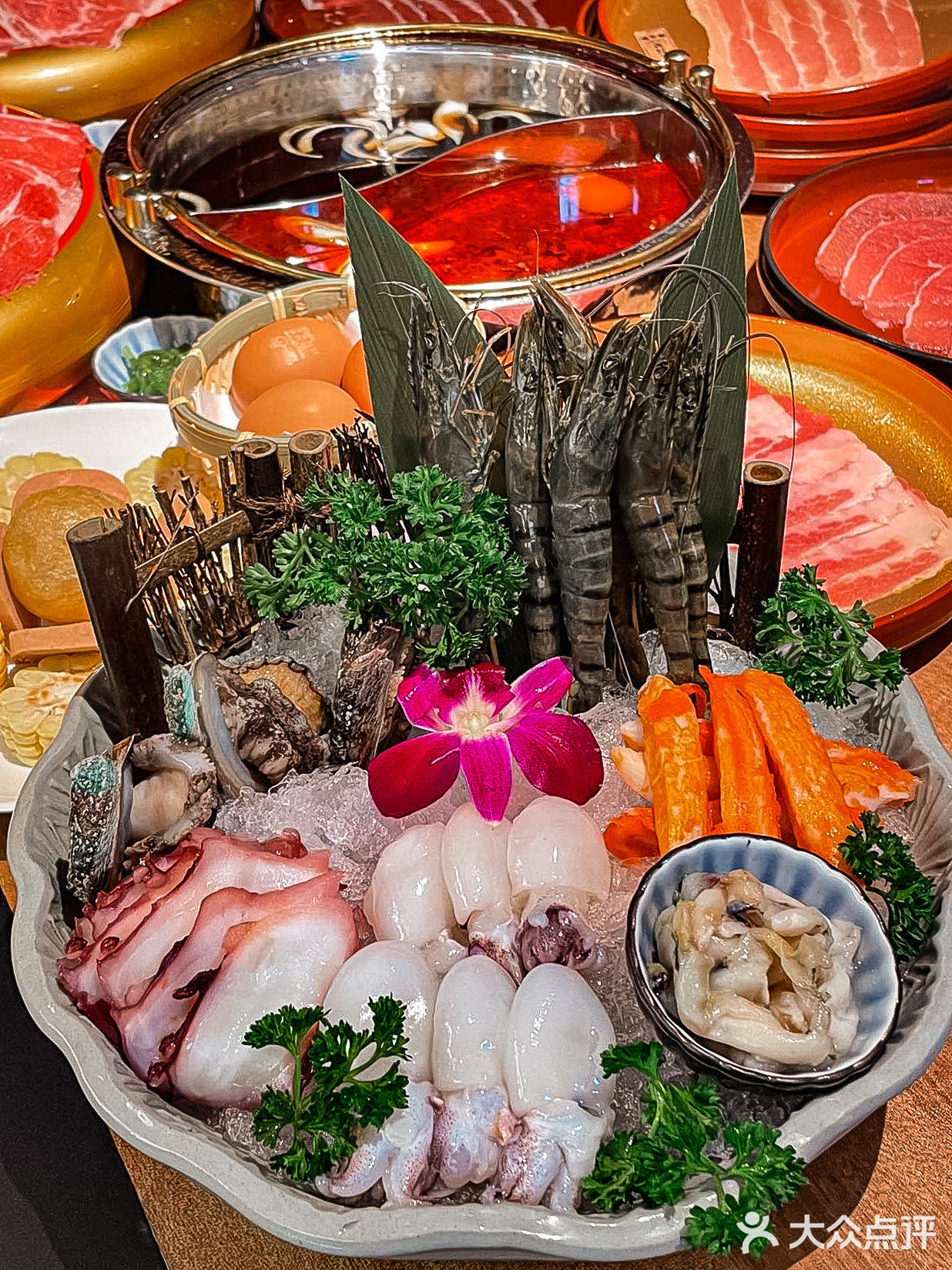 快来喜牛锅🐂品尝暖暖的寿喜锅呀‼️