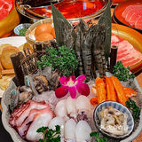 快来喜牛锅🐂品尝暖暖的寿喜锅呀‼️