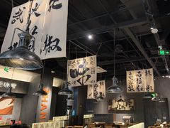 -张翻越·川渝冒菜·武汉黑鸭煲(城北万象城店)