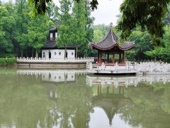 -汇龙潭